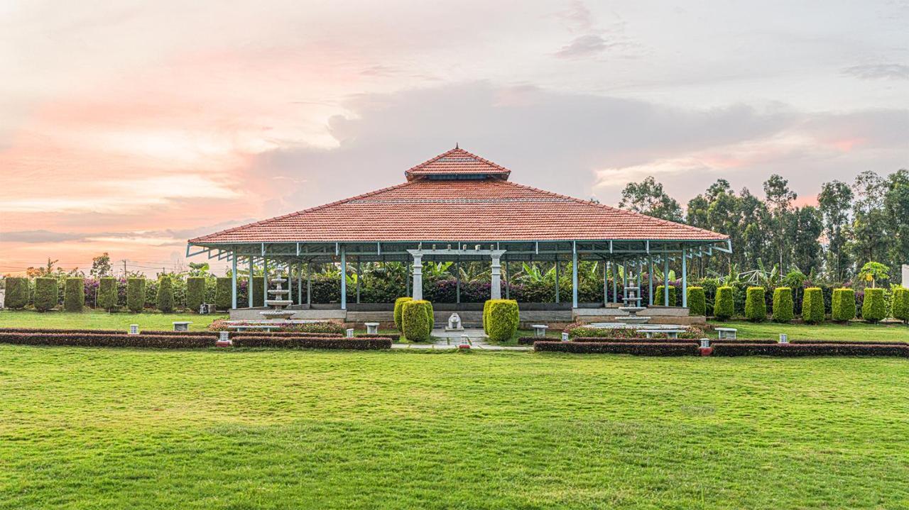 Fiestaa Resort N Events Venue Devanahalli Zewnętrze zdjęcie