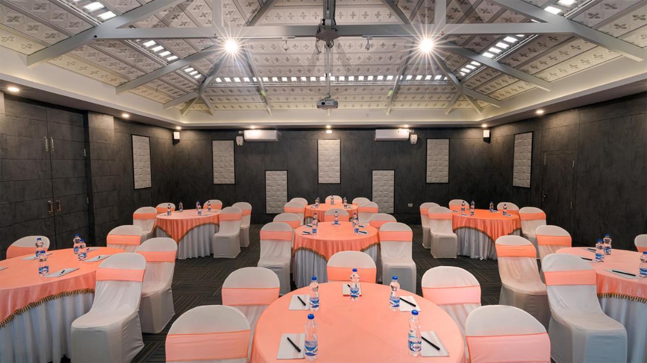 Fiestaa Resort N Events Venue Devanahalli Zewnętrze zdjęcie